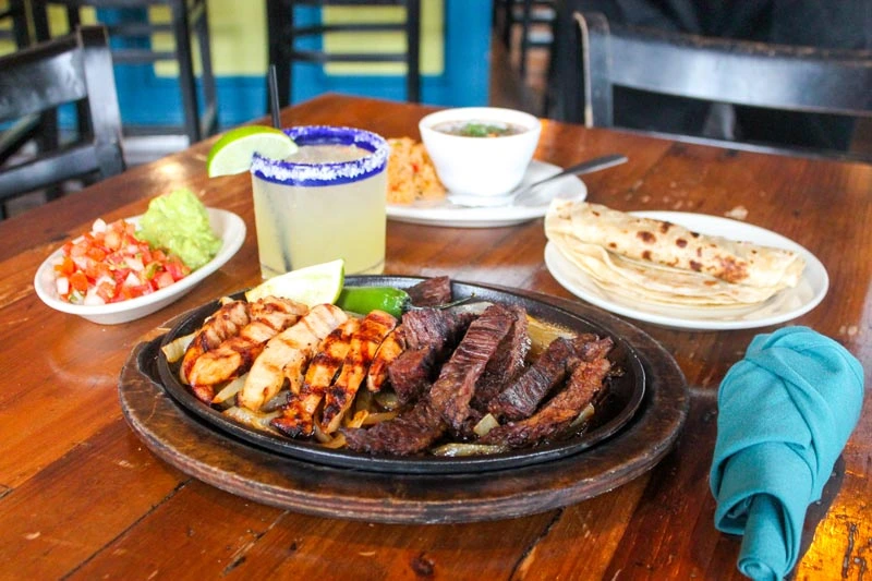 Beef & Chicken Fajitas